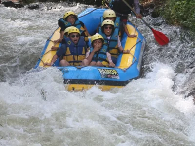 galeri-foto-rafting-hits-pangalengan-17-684c321b62330 galeri-foto-rafting-hits-pangalengan-17-684c321b62330