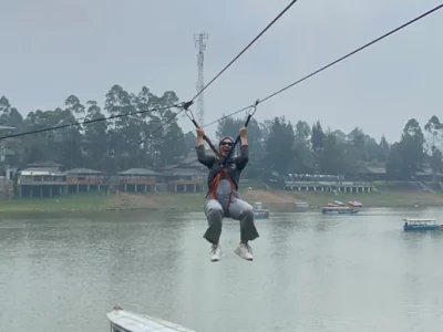 galeri-foto-rafting-hits-pangalengan-41-684c3257eaa68 galeri-foto-rafting-hits-pangalengan-41-684c3257eaa68