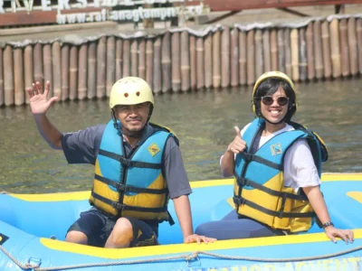 galeri-foto-rafting-hits-pangalengan-5-684c321476baa galeri-foto-rafting-hits-pangalengan-5-684c321476baa
